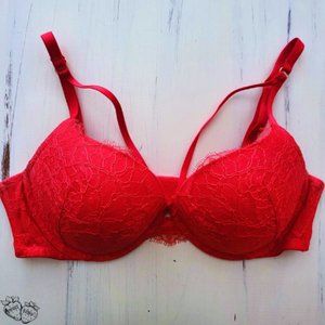 NWOT ⋆ Victoria Secret ⋆ Very Sexy Pushup Bra 💋